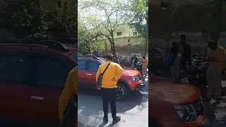 Agra electric bus truck driver ki strike