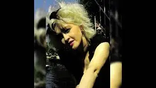 (THE WORLD IS STONE) CYNDI LAUPER ⭐️⭐️⭐️⭐️⭐️