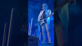 Hold Me Now by Tom Bailey at OC Rewind Fest 9/27/25. #thompsontwins #80s #music #concert #80smusic