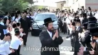 Vien Rebbe Visits Camp Vien Elul 5772