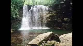 Hayden Run Falls is a natural wonder located in Dublin, Ohio.
