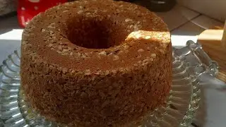 FIZ UM BOLO ZERO LACTOSE SEM GLÚTEN SEM AÇÚCAR  /  RECEITA DE BOLO SAUDÁVEL COM AVEIA E BANANA 