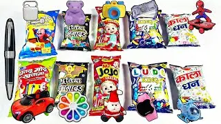 Latest Big Collection of Snacks with free gifts inside unboxing and review itne mehnge gifts nikle🥰🤩