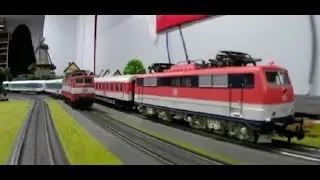 Some Running Footage of the BR111s   #modeltrains #m&auml;rklin  #modellbahn   #br111  #3rail  #db