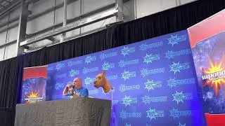 23 Apr 2023 Supanova Melbourne Australia Neil Fanning Speaks About His 2 Dogs & their Names, NO WA