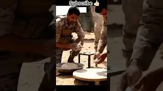 indian army soldiers making roti in desert with army 🪖❤️&zwj;🔥🪖🇮🇳#indianarmy #army #indianarmy