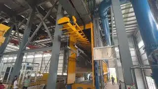 Hot dip galvanizing furnace and galvanizing kettle