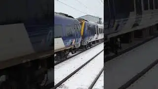 northern trains  331010/027 Blackpool to Manchester airport departs Chorley 10/12/22 1240