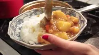 Video Diary 2 -  Making my favorite comfort food, Japanese curry rice!