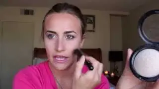 MAC Mineralize Skinfinish in Lightscapade