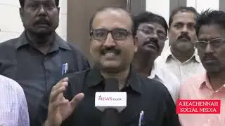 LIC employees protest against centre's IPO plan...