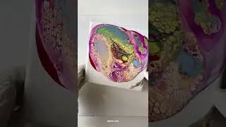 ♾️Flip Cup Technique | Fluid Art | Acrylic Painting | QuinnsArte | #shorts #fluidart #art #youtube