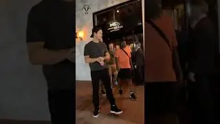 Mark Wahlberg Walking Out #markwahlberg