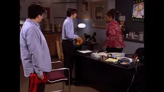 Drake & Josh - Drake Sacrifices His Job At The Premiere, So Josh Can Keep His