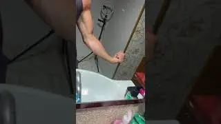 Do you have visible viens the best way to stretch ur hand for visible sexy viens #shorts #sun #burn