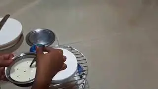 Mirror glazing cake