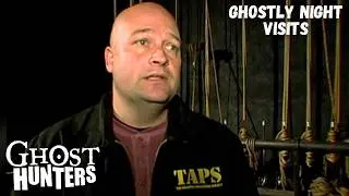 Ghost Hunters&ndash; Ghostly Night Visits & The Palladium Theater | Sn 2 | Ep 15 (Full Episode)
