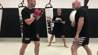 This TRICK KNOCKS Everyone OUT | Bas Rutten Tutorial