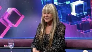 Silvia Kliche en SONRÍE TE ESTAMOS GRABANDO
