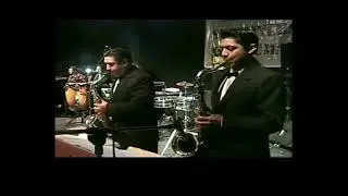 Serrana Mia - Don Medardo y sus Players canta: Miguel Angel Zamora.
