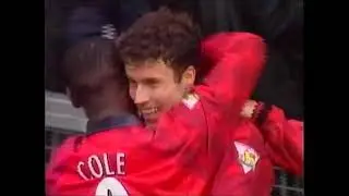 Man Utd V Liverpool 1997/98 FA Premiership