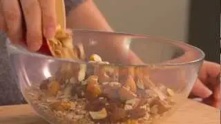 VegNews Vintage TV: Low-Fat Maple Almond Granola