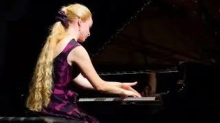 Beethoven: Piano Sonata Op. 109, 1st movement - Viktoria Hirschhuber
