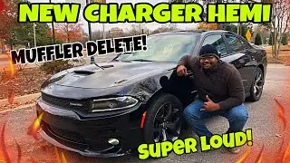 TAKING DELIVERY OF A NEW DODGE CHARGER R/T Super Track Pack ! HE DID A MUFFLER DELETE THE FIRST DAY