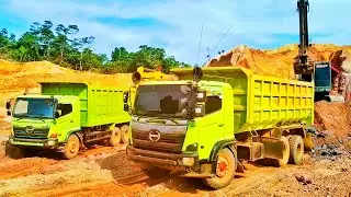 Truck hino fuso shacman sany excavator kobelco xcmg Hitachi Hyundai muat tanah timbunan