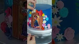 Encanto Cake Design | Decorate with me | Jolskitchen