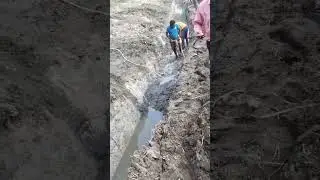 Rock Breaking in pond area | #shorts #viralvideo #shortvideo #pipeline #lowering #excavator #100