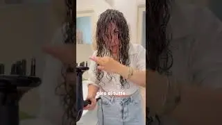 Come usare il diffusore su capelli ricci o mossi (Guida Completa Step by Step)