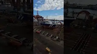 Однажды в сухом доке.    #music