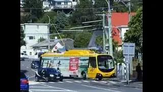 Go Wellington Designline trolley dewired