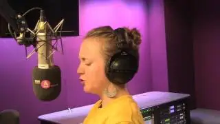 Mim Shaikh Spread The Word: Hollie McNish Performs 'Mathematics' Live