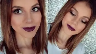 Maquillaje con labios uva