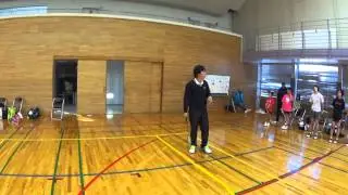 バドミントン　コンパクトスイングで強い力を出す方法　ムチ打法