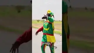 le brakna   les jeunes chantent et accueille le president Ahmed Yahya