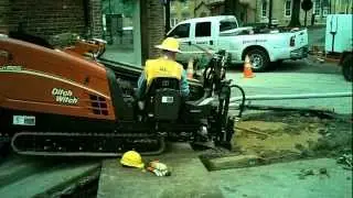 Ditch Witch JT922 HDD System with FX20 Vacuum Excavator