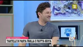 tad&agrave; in cucina 24/03/2021 tartelle di pasta frolla e frutta secca