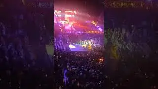 Solo Sikoa entrance #WWEhouseshow