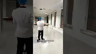 Amazing Chinese Chef Serves Food While Skating