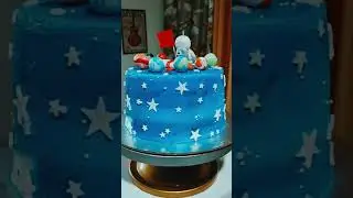 Astronaut Cake | Solar System Cake