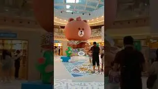 boneka jumbo di tengah mall #shorts