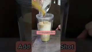 Starbucks Iced Barista Blend Hack! 😊 #coffee #baristablend #drinks #starbuckshack