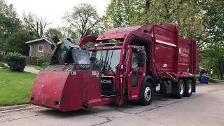 Tri State Disposal Mack LR Curotto Garbage Truck Vs. Manual Bins+ More!
