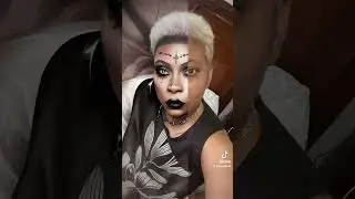 Goth girl
