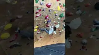 Pocket and rose moves. #training #pockets #bouldering #climbingtraining #rose #moves