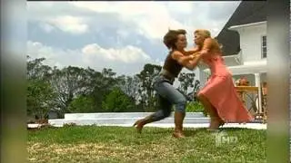 Confesiones de Novela | Lucía Méndez y otras divas se pelean por los vestidos | Telemundo