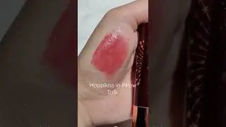 HG lippie! Charlotte Tilbury Hyaluronic Happikiss in Pillow Talk 💓